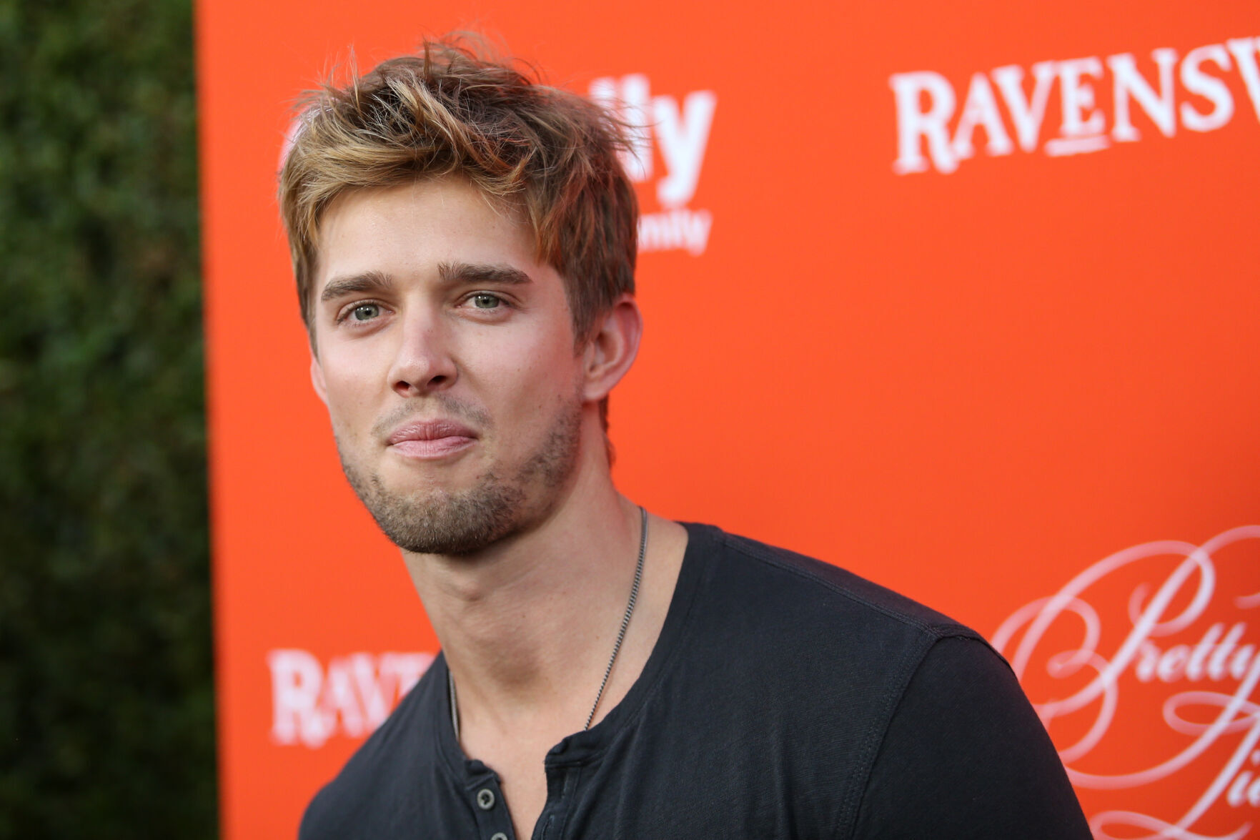 Drew Van Acker
